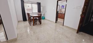 Chippy Service Apartments NO 32