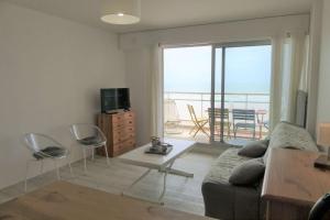 SG330-002 Appart studio - cabine 4 couchages SAINT GILLES CROIX DE VIE