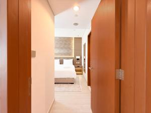 Luxurious 1 BR Apt Kempinski Central Avenue