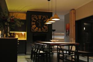 CLEMENT ONE, a villa for family & friends