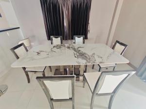 Pattaya Venice Villa 3 Bedrooms 4 Bathrooms for 9 people