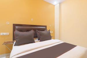 Collection O M V Inn Near Chaudhary Charan Singh International Airport