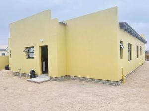 Pwake Luna Guesthouse