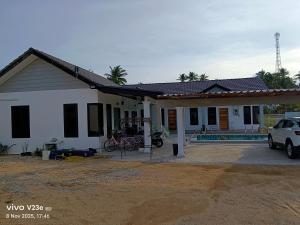 Makok Seaview roomstay