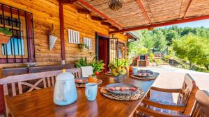 Casa Hornillos Alozaina by Ruralidays