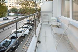 Luxury Kingbed Studio - Estia Premium Apartments