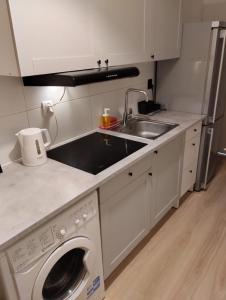 W Centrum Pokoje Świętojańska 135