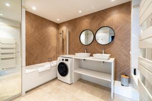 88 ANT - Appartement 3 chambres Rue Antibes proche Palais Festivals