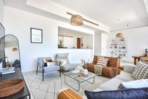 Frank Porter - Mada Residences