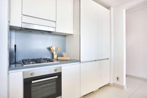 Frank Porter - Mada Residences