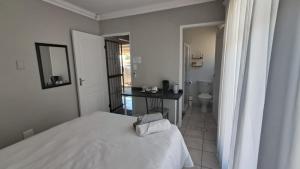 Chrisserus Guest Rooms