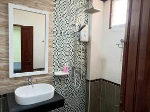 เชียงคาน เรือนไม้ เกสต์ฮาส์