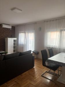 Apartman Loni , Belišće
