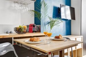 Les Halles 1BR - Montorgueil - Paris Vacation Rentals