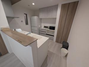 U & ME 10 mins from Tengachaya Station 3 Floor