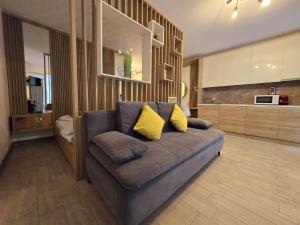 Azizi Studio Pool & Spa Resort Piscina Incalzita