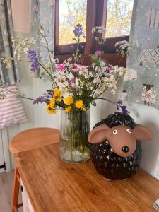 Orchard Shepherds Hut