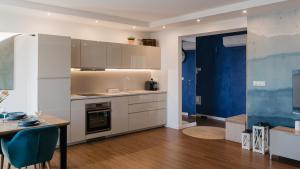 Król Plaza, Sun & Snow