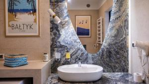 Król Plaza, Sun & Snow