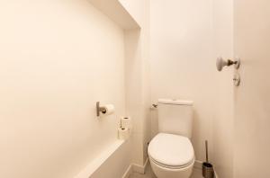 Le Marais l 3BR - Home in Paris with Terrace