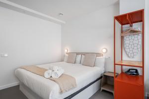 Confort y Ubicación en Madrid - Santero Suites