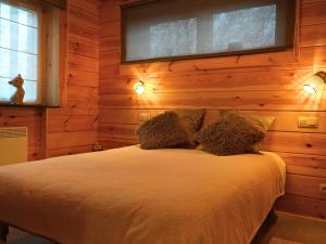 Cozy chalet in Durbuy for 6 people with parking