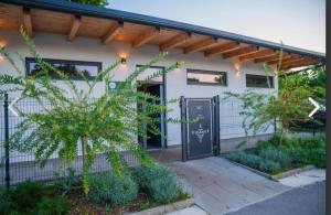 Tiny House am See - Camp Velenje