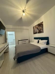 Studio center for couple