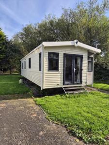 Sylvias Sunrise Caravan Skegness