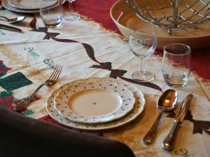 Cozy chalet in Durbuy for 6 people with parking