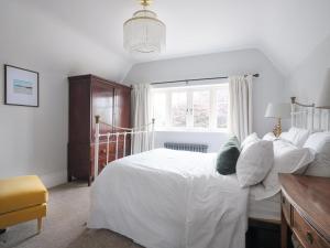 5 Bed in Devizes oc-s34742