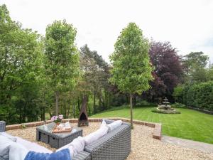 5 Bed in Devizes oc-s34742