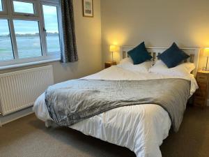 3 Bed in Havant oc-t34675