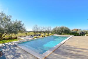 Modern Villa Noor near Poreč by Istrabook