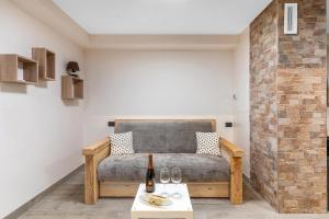 AquaLuxe with Jacuzzi, Hammam & Pool