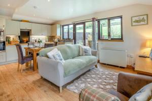 2 Bed in Brecon oc-r33603