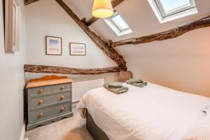 2 Bed in Dean oc-h32066