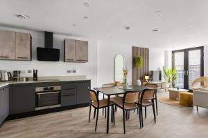 Modern York Flat ,Gym, Parking, 5 min to CityWall