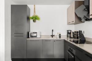 Modern York Flat ,Gym, Parking, 5 min to CityWall