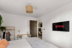 Modern York Flat ,Gym, Parking, 5 min to CityWall