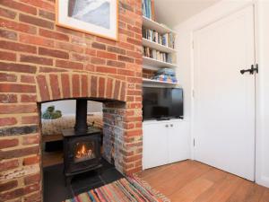 1 Bed in Freshwater IC088