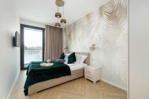 LUX Top Floor Apartment Art Lake Mielno with Pool, Air Conditioning and Parking by Noclegi Renters