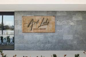 LUX Top Floor Apartment Art Lake Mielno with Pool, Air Conditioning and Parking by Noclegi Renters