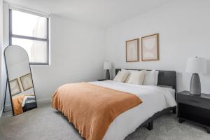 Blueground Little Havana pool nr Coral Gables MIA-170