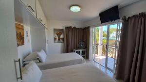 Come Home in Oudtshoorn Self-Catering Units
