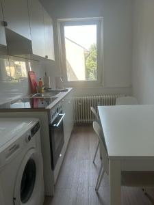 Leonhardstraße 19 - 0301