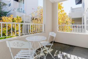 Blueground Old Mountain View pool nr Shoreline Park SFO-2083