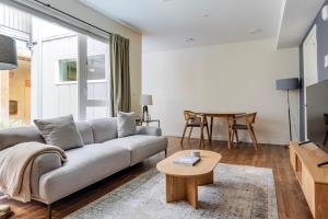 Blueground Capitol Hill view nr Volunteer Park SEA-854