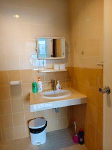 Banana Bunkhouse Hostel