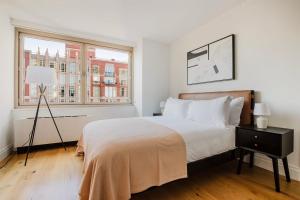 Blueground Yorkville rooftop nr Central Park NYC-2118